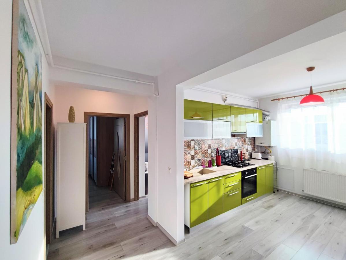 Quiet And Cozy 2 Bedroom Flat With Free Parking Included Floreşti Εξωτερικό φωτογραφία
