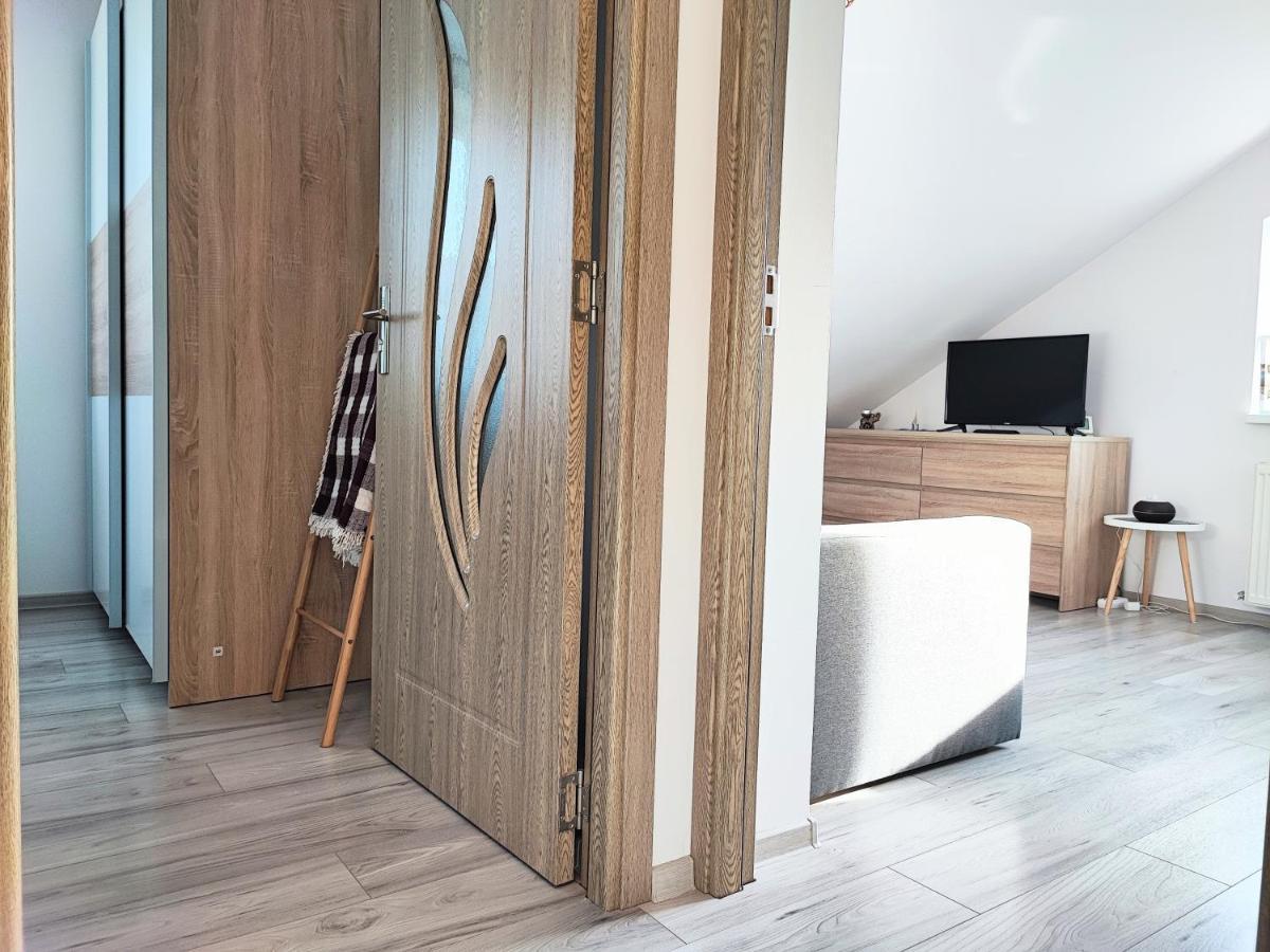 Quiet And Cozy 2 Bedroom Flat With Free Parking Included Floreşti Εξωτερικό φωτογραφία