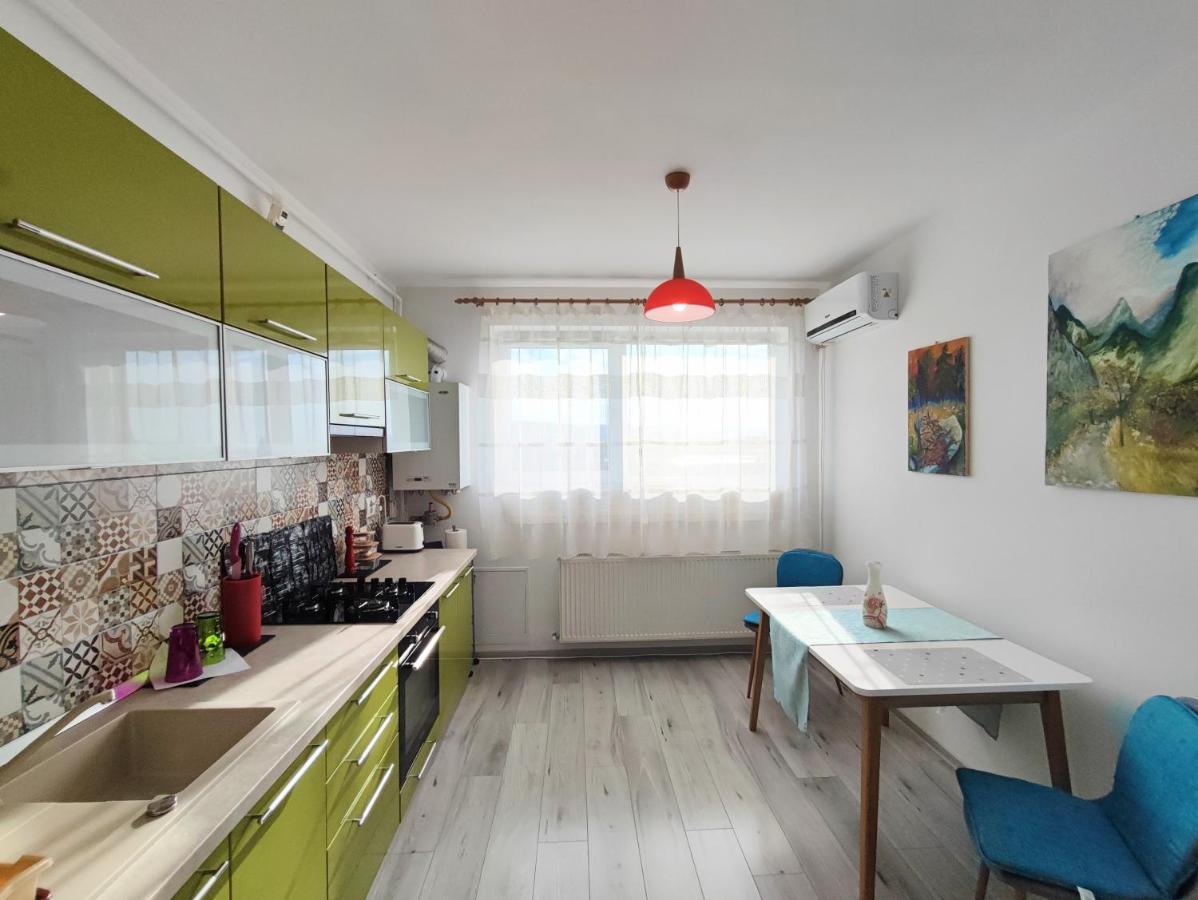 Quiet And Cozy 2 Bedroom Flat With Free Parking Included Floreşti Εξωτερικό φωτογραφία