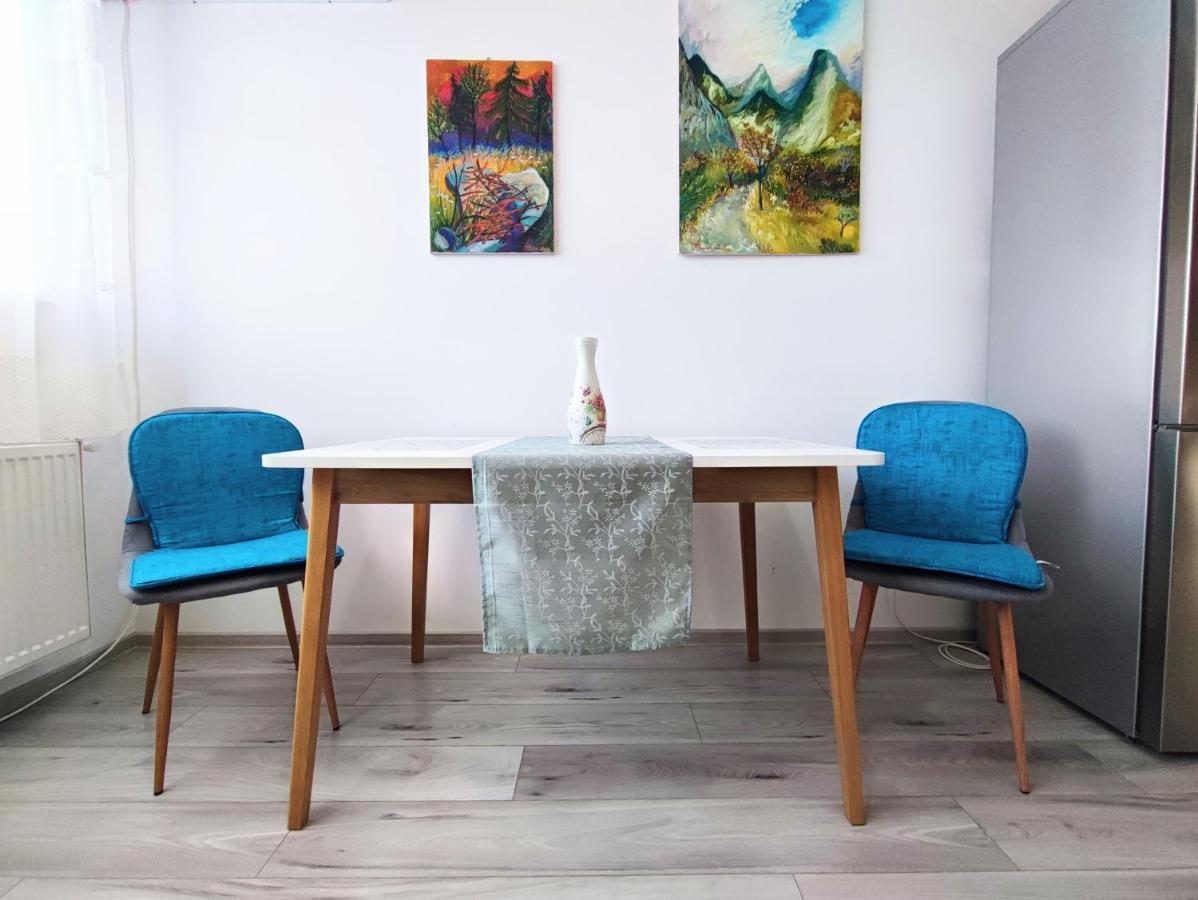 Quiet And Cozy 2 Bedroom Flat With Free Parking Included Floreşti Εξωτερικό φωτογραφία