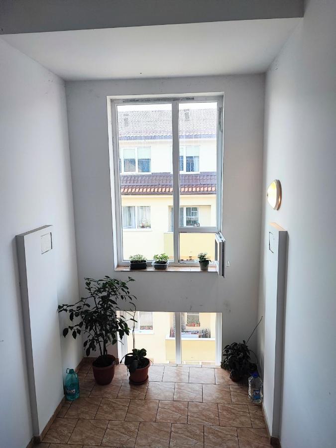 Quiet And Cozy 2 Bedroom Flat With Free Parking Included Floreşti Εξωτερικό φωτογραφία